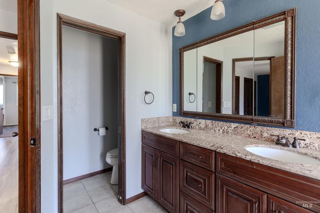 1255 Chukar Cir, House other with 4 bedrooms, 2 bathrooms and 2 parking in Mountain Home ID | Image 14