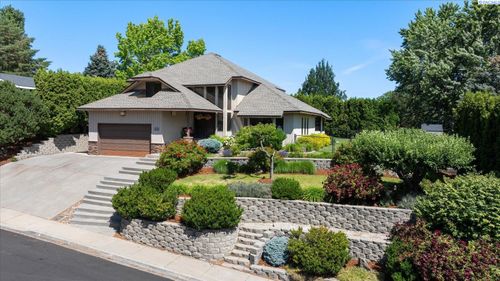 200 High Meadows St., Richland, WA, 99352 | Card Image
