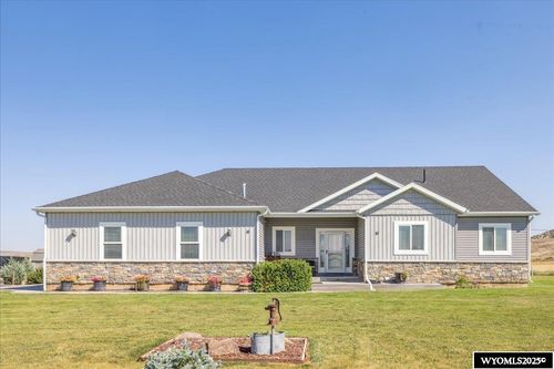 846 Almy Road 107, Evanston, WY, 82930-8950 | Card Image