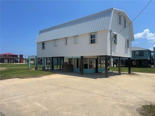 117 Mulberry Ln, Grand Isle, LA, 70358 | Card Image