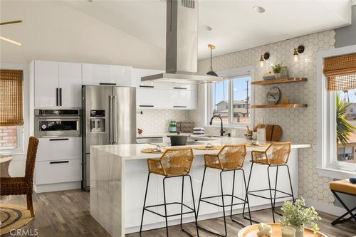 1041 Longbranch Ave, Grover Beach, CA, 93433-2405 | Card Image