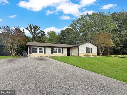 801 Roxbury Ct, WALDORF, MD, 20602-2821 | Card Image