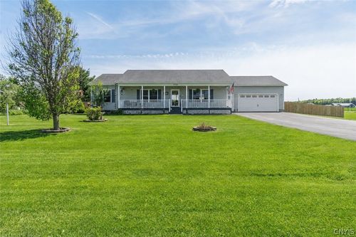 27174 Victory Ln, Watertown, NY, 13601-5188 | Card Image