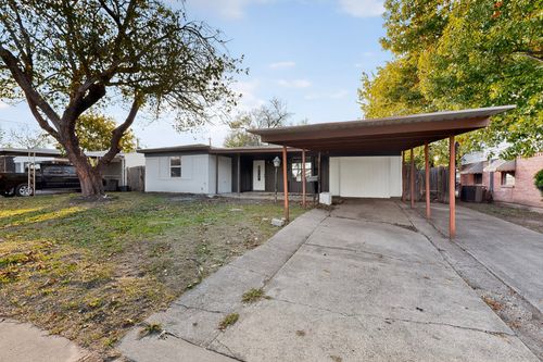 4211 Ridgedale Dr, Mesquite, TX, 75150-1643 | Card Image