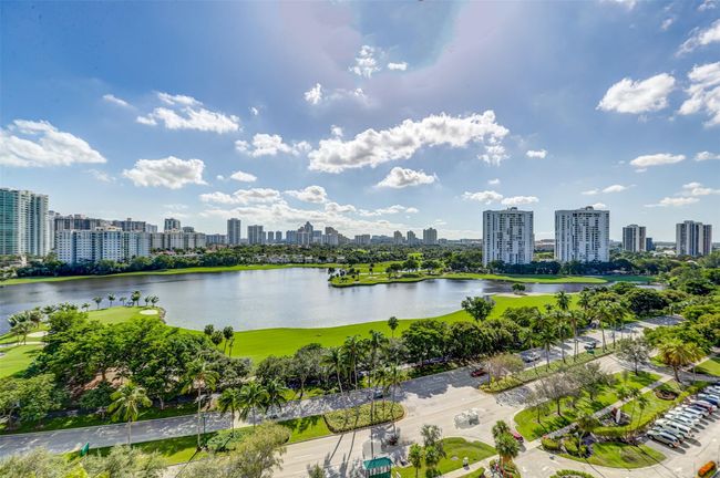 1506 - 3675 N Country Club Dr, Condo with 2 bedrooms, 2 bathrooms and null parking in Aventura FL | Image 47