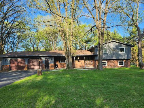 6048 Sarah Cir, Wisconsin Rapids, WI, 54494-9090 | Card Image