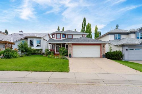 9 Valley Meadow Close Nw, Calgary, AB, T3B5M1 | Card Image
