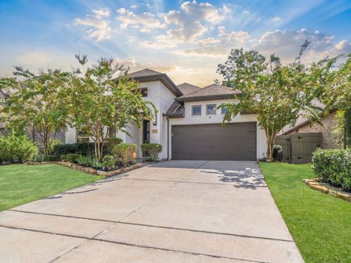 17167 Crimson Crest Dr, Conroe, TX, 77302-5679 | Card Image
