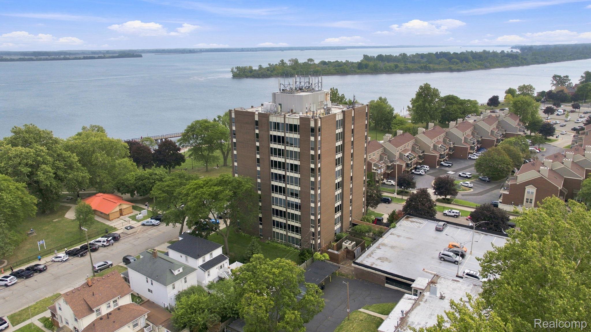 Residential in Wyandotte 3