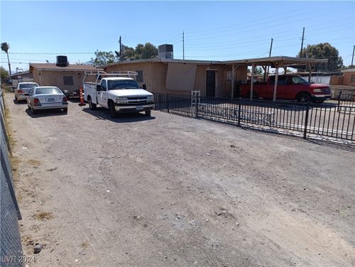 2412 Bassler St, North Las Vegas, NV, 89030-6108 | Card Image