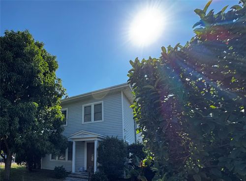 4100 1st Ave S, ST PETERSBURG, FL, 33711-1102 | Card Image