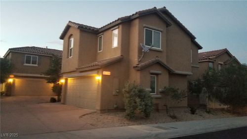8738 Brindisi Park Ave, Las Vegas, NV, 89148-4998 | Card Image