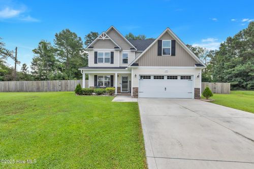 203 Pegasus Pl S, Jacksonville, NC, 28540-1007 | Card Image