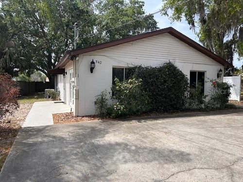 542 E Caroline St, TAVARES, FL, 32778-3362 | Card Image