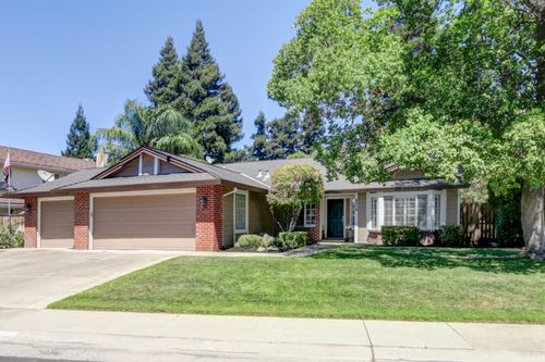 9319 Whittemore Drive, Elk Grove, CA, 95624 | Card Image
