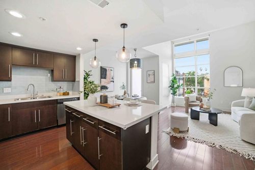 316-1 E Julian Street, San Jose, CA, 95112 | Card Image