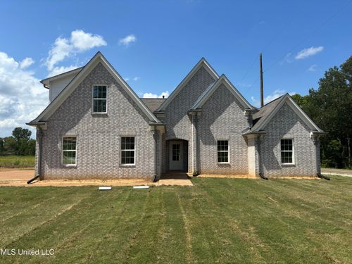 966 Buttermilk Dr, Nesbit, MS, 38651-7010 | Card Image