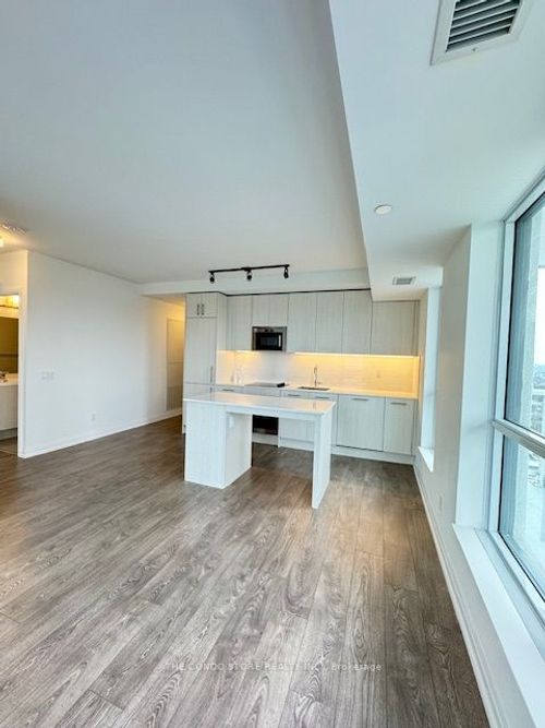 2403-296 Main St, Toronto, ON, M4C4X5 | Card Image