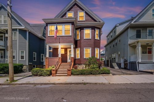 27 Peirce Ave, Everett, MA, 02149-1113 | Card Image