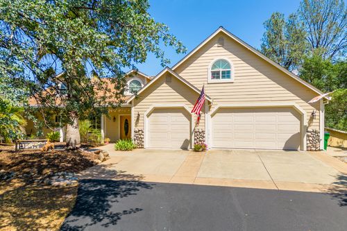 24035 Ajax Ln, Bella Vista, CA, 96008-9723 | Card Image