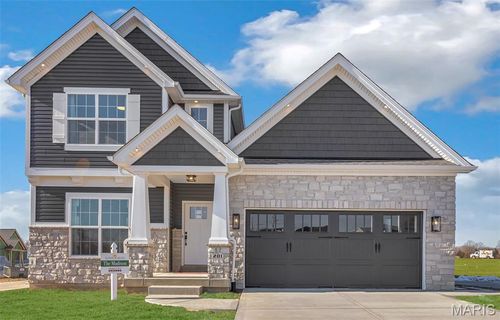 201 Randlin Dr, Lake Saint Louis, MO, 63367-6482 | Card Image