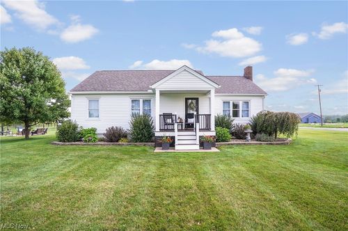 8622 Brosius Road, Nelson, OH, 44231 | Card Image