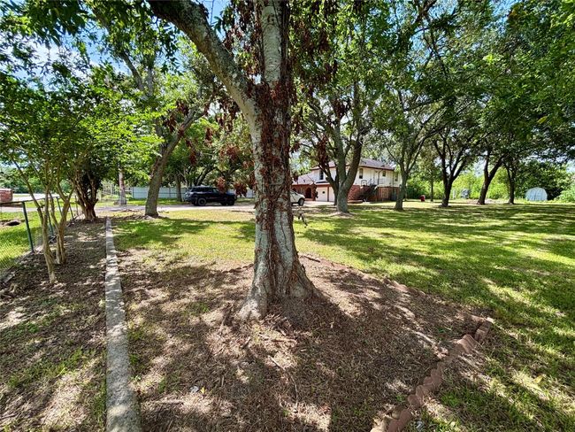 7947 Moore Rd, House other with 5 bedrooms, 4 bathrooms and 2 parking in Pearland TX | Image 45