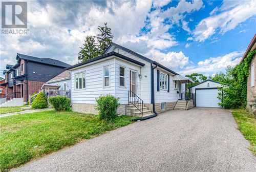96 Whitney Pl, Kitchener, ON, N2G2X7 | Card Image