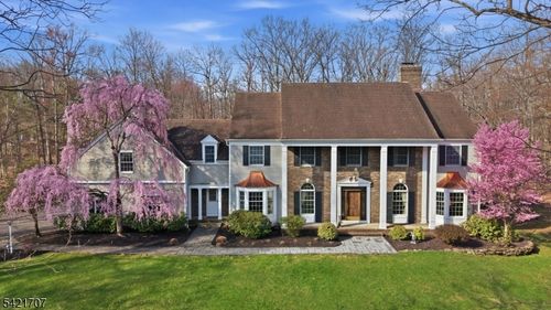 3 Lockwood Dr, Bridgewater, NJ, 08807-2391 | Card Image