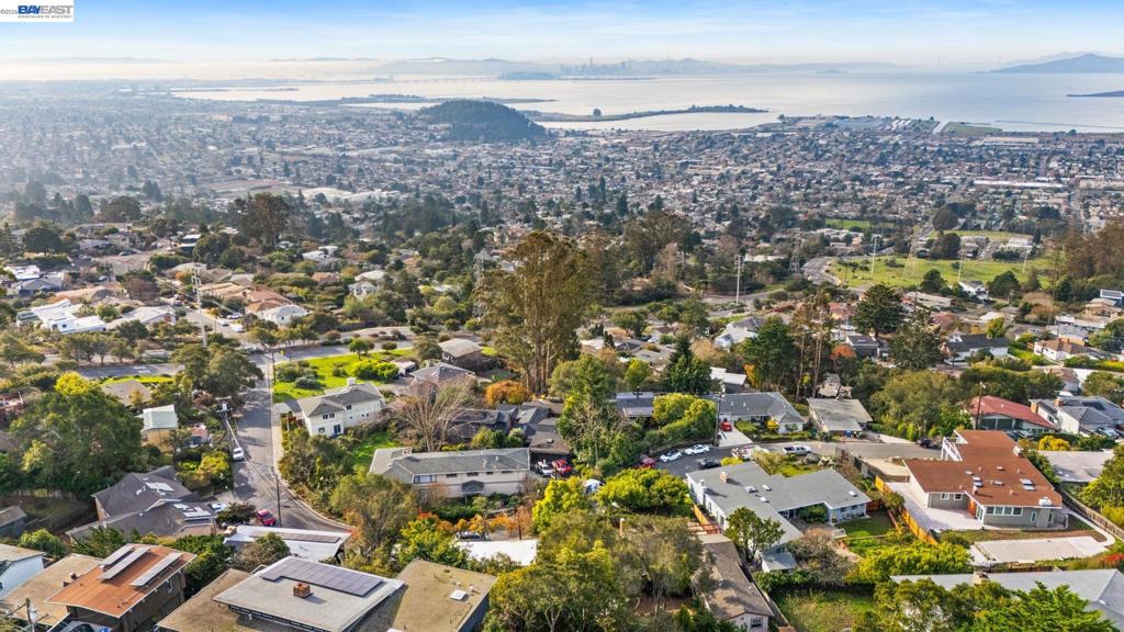 Residential in El Cerrito