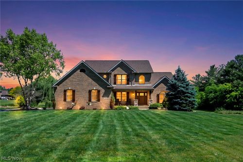 2473 Halle Dr, Medina, OH, 44256-7435 | Card Image