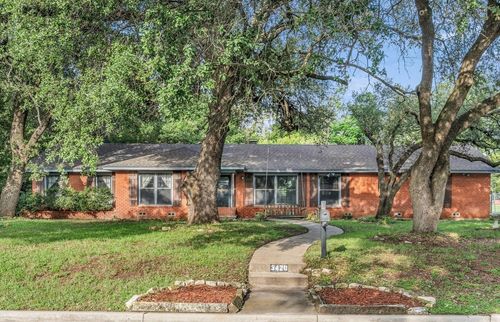 3420 N 32nd St, Waco, TX, 76708-1827 | Card Image
