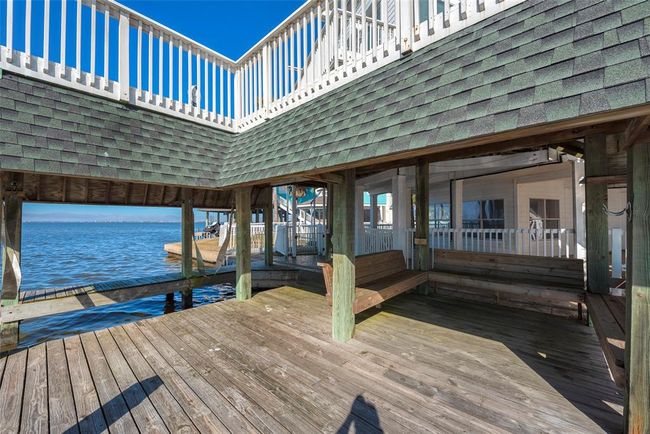 131 Isles End Rd, House other with 4 bedrooms, 5 bathrooms and 2 parking in Tiki Island TX | Image 47