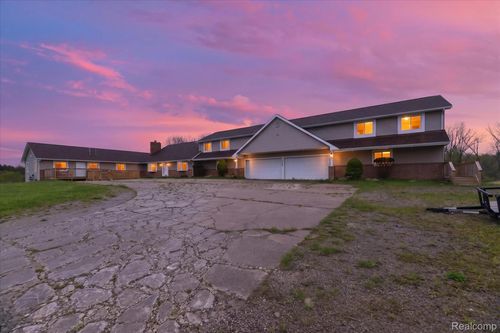 11280 Hegel Rd, Goodrich, MI, 48438-9719 | Card Image