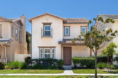 326 Lakeview Ct, Oxnard, CA, 93036 | Card Image