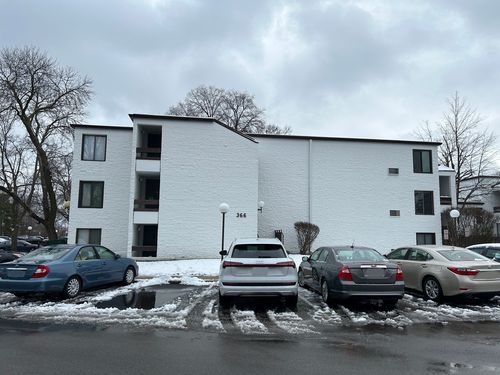 2a-366 W Miner St, Arlington Heights, IL, 60005-1386 | Card Image