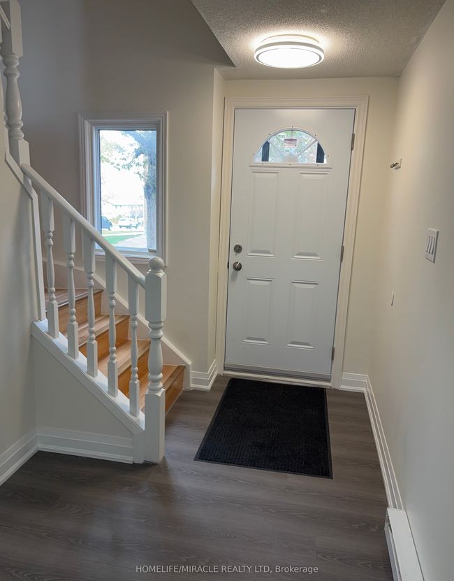 14 - 1255 Upper Gage Ave, Condo with 3 bedrooms, 2 bathrooms and 1 parking in Hamilton ON | Image 5