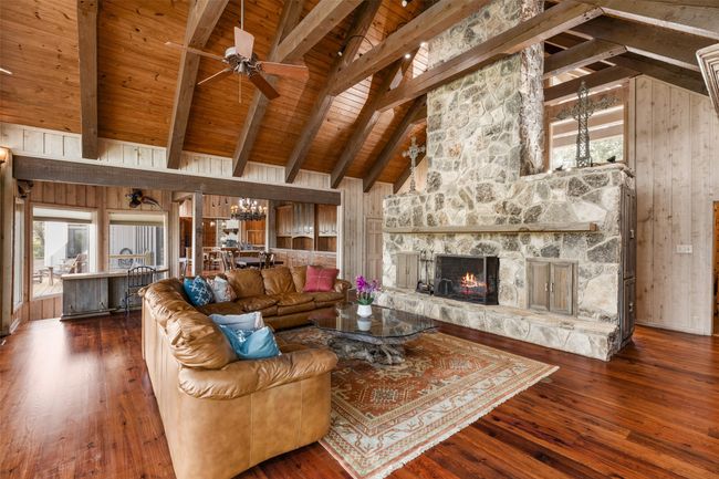 556 Cliff View Loop Loop, House other with 6 bedrooms, 7 bathrooms and null parking in Harper TX | Image 18