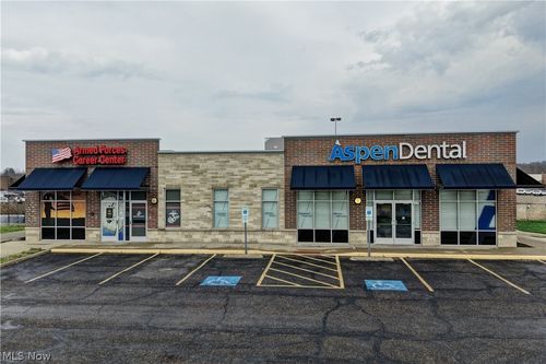 341 Graff Rd Se, New Philadelphia, OH, 44663-3889 | Card Image