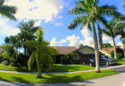 7390 Nw 49th St, House other with 4 bedrooms, 2 bathrooms and null parking in Lauderhill FL | Image 1