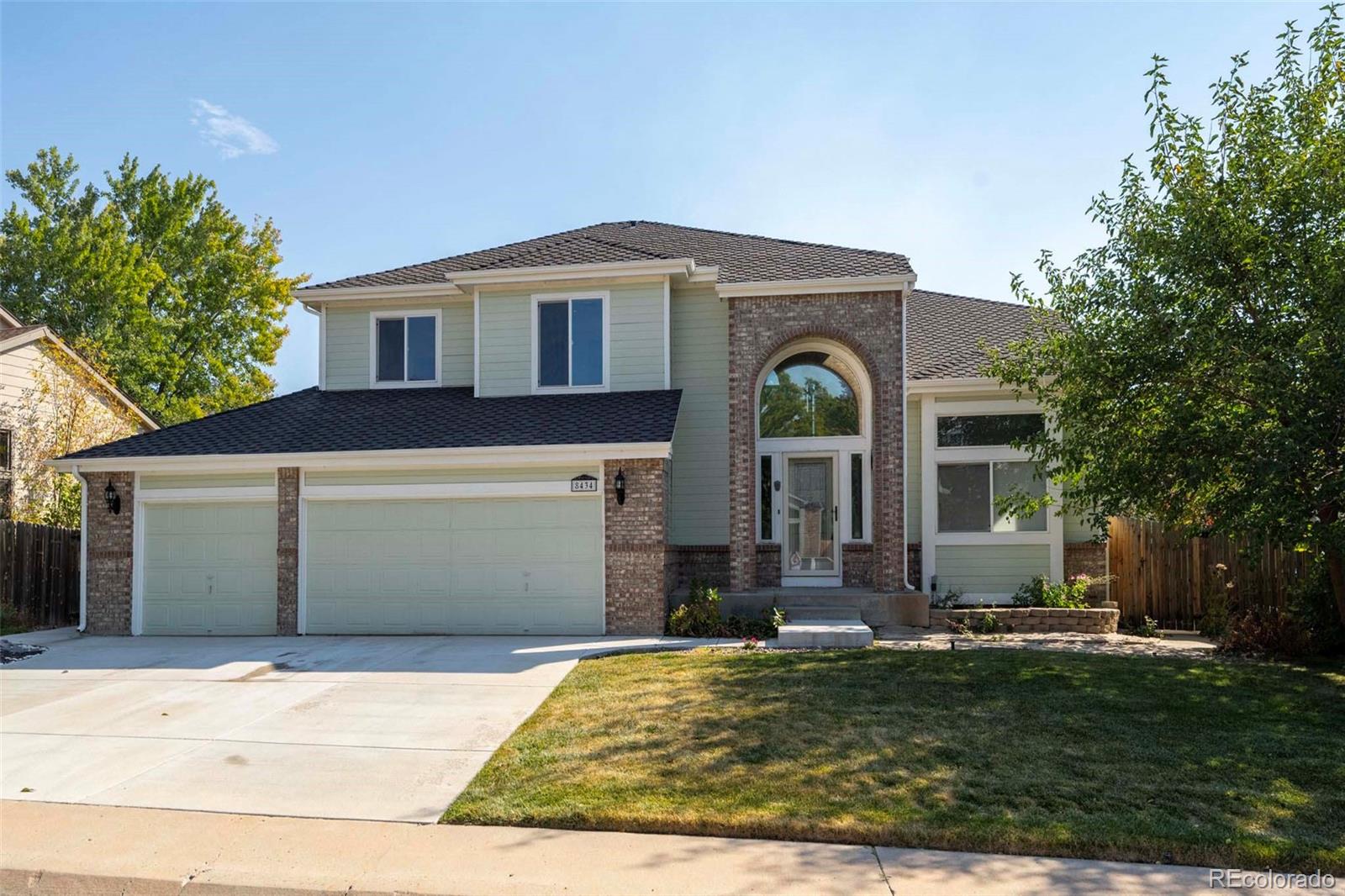 Parfet Ct, Arvada, CO 80005