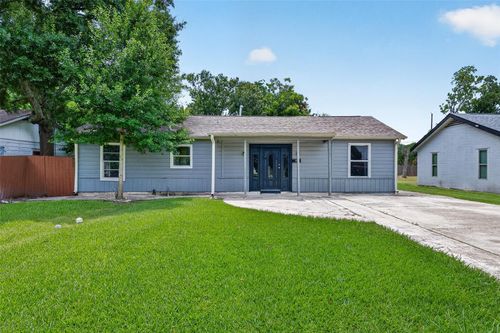 1112 Johnson St, Pasadena, TX, 77506-4620 | Card Image