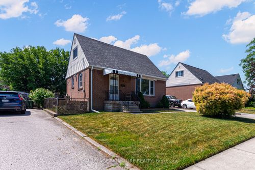 5 Densmore Ave, Etobicoke, ON, M9W1V3 | Card Image