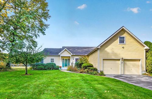 45-45 Pickman Dr, Bedford, MA, 01730-1009 | Card Image