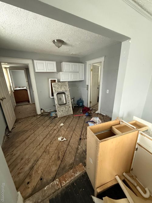 1539 Oconnor Ave, Lincoln Park, MI, 48146-1742 | Card Image