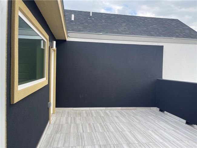 View of deck | Image 14