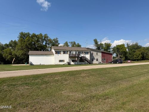 1885 Park Street Ne, Arvilla, ND, 58214 | Card Image
