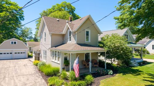 862 Saint Joseph St, South Haven, MI, 49090-1272 | Card Image