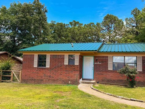 6 Wagner St, Clarksville, AR, 72830-2020 | Card Image