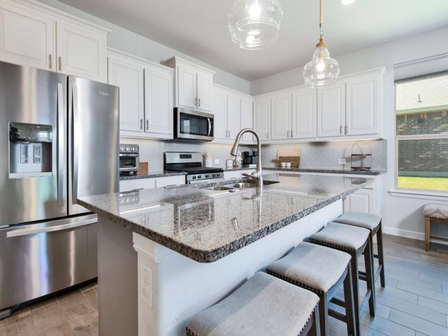 1519 Sheridyn Ln, House other with 4 bedrooms, 2 bathrooms and null parking in Krum TX | Image 8